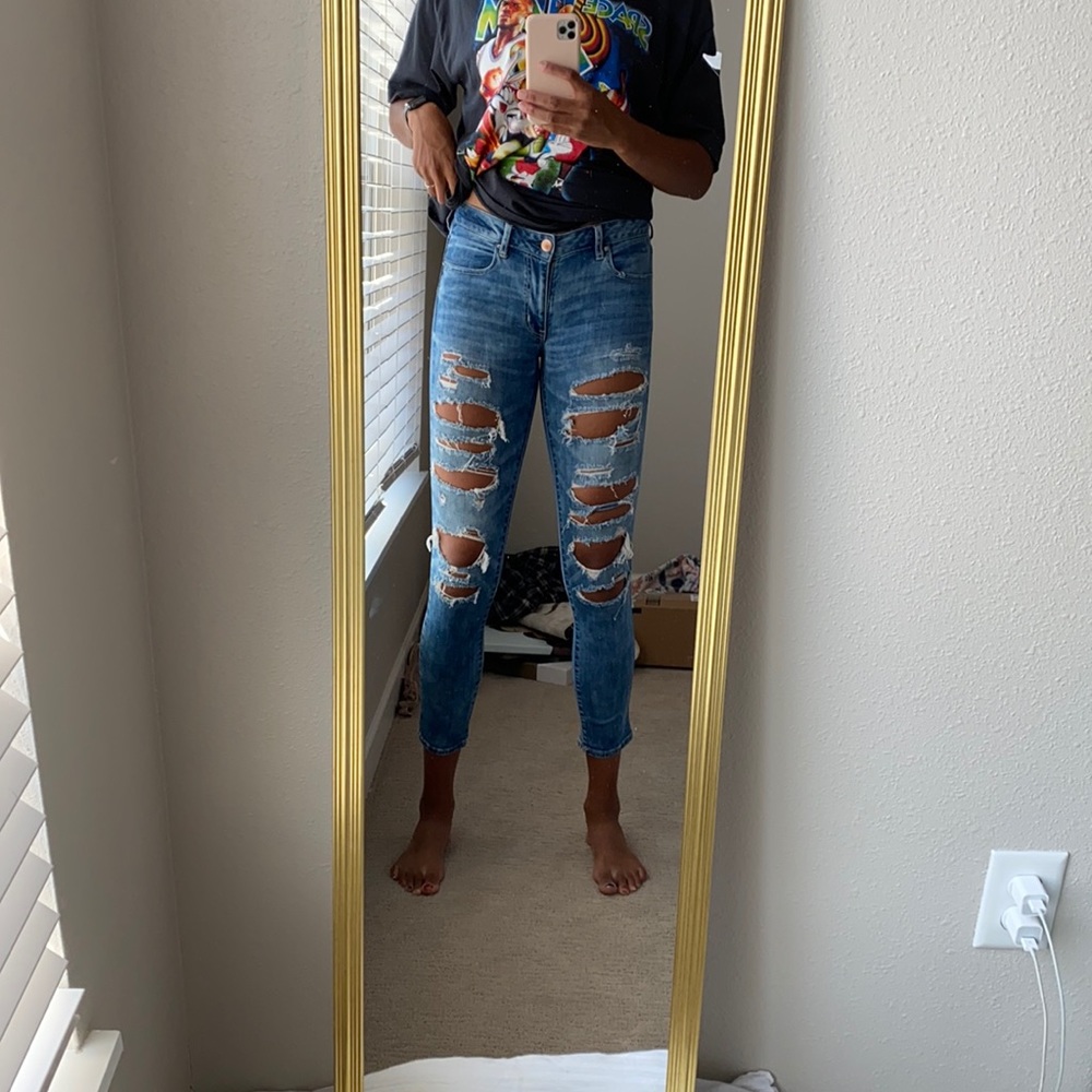 American Eagle Ripped Cropped Jegging